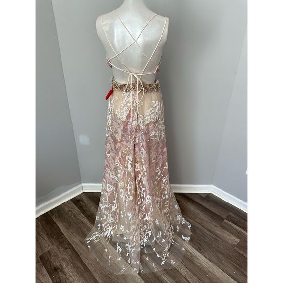 MAC DUGGAL EMBELLISHED V-NECK A LINE GOWN - Picture 9 of 10